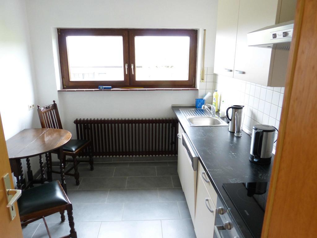 Ferienwohnung Sinsheim-Dühren Zimmer foto
